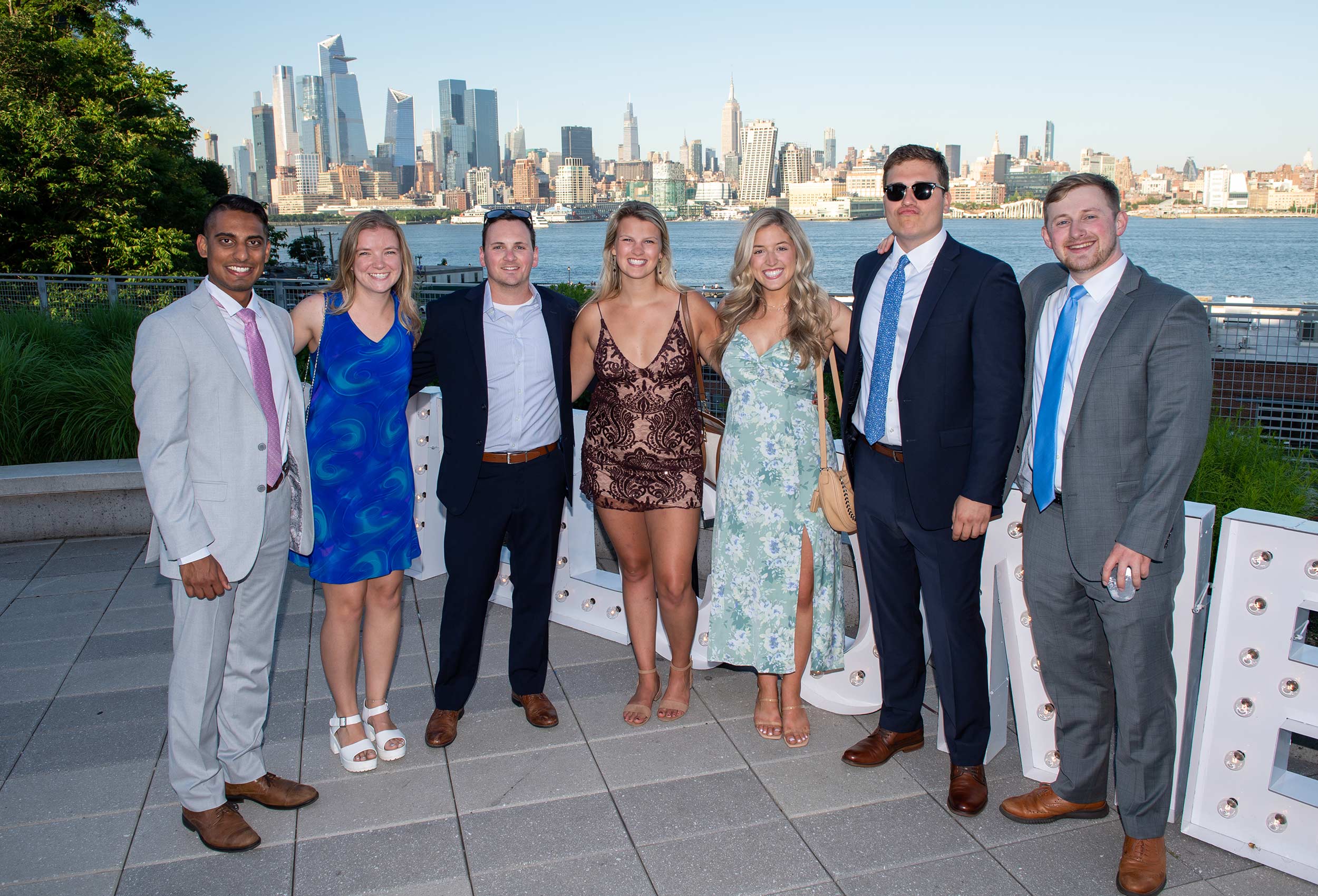 11.2022-alum-wknd-Party-with-a-View-3532